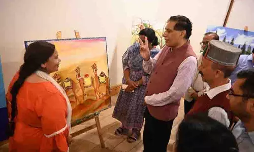 बैंटनी कैसल में कलाकारों ने Himachal की भावना को दर्शाया