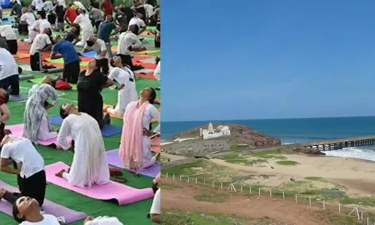 Andhra: रेवू पोलावरम समुद्र तट पर विशाल योग कार्यक्रम आयोजित किया गया Andhra: रेवू पोलावरम समुद्र तट पर विशाल योग कार्यक्रम आयोजित किया गया