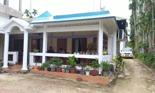 ओडिशा सतर्कता विभाग ने गिरफ्तार IAS अधिकारी के त्रिपुरा स्थित पैतृक आवास पर छापेमारी की ओडिशा सतर्कता विभाग ने गिरफ्तार IAS अधिकारी के त्रिपुरा स्थित पैतृक आवास पर छापेमारी की