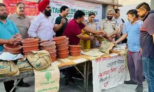 Ludhiana: सामाजिक संस्थाएं जागरूकता फैलाने के लिए सरकारी अभियानों को बढ़ावा दे रही