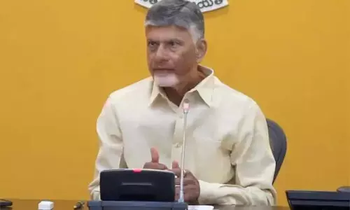 Andhra : सीएम चंद्रबाबू ने आम, तंबाकू और कोको फसलों के समर्थन मूल्यों की समीक्षा की Andhra : सीएम चंद्रबाबू ने आम, तंबाकू और कोको फसलों के समर्थन मूल्यों की समीक्षा की
