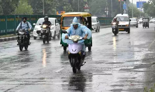 Chandigarh: हल्की बारिश से ट्राइसिटी को चिलचिलाती धूप से राहत मिली Chandigarh: हल्की बारिश से ट्राइसिटी को चिलचिलाती धूप से राहत मिली