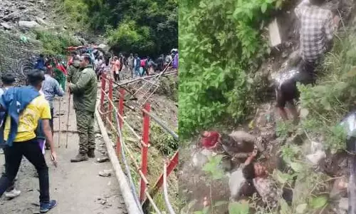 Kedarnath Yatra मार्ग पर हादसा, पहाड़ी से गिरने से दो श्रद्धालुओं की मौत