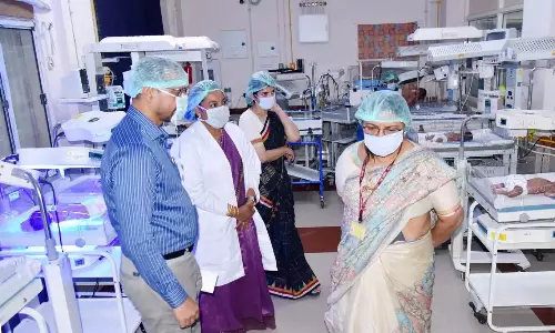NCW सदस्य ने विजयवाड़ा में अस्पताल के रखरखाव की प्रशंसा की