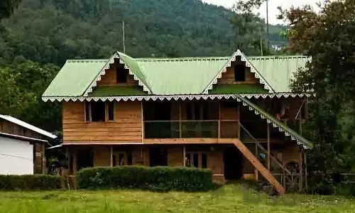 Palampur के होटल व्यवसायियों ने होमस्टे को विनियमित करने के लिए नए कानून का स्वागत किया