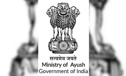 Hyderabad: भ्रामक विज्ञापनों और नकली दवाओं से निपटने के लिए आयुष सुरक्षा Hyderabad: भ्रामक विज्ञापनों और नकली दवाओं से निपटने के लिए आयुष सुरक्षा