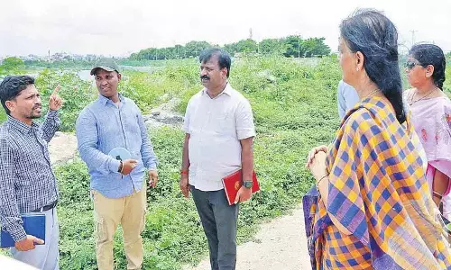 विकास कार्यों में तेजी लाएं: MLA Sabita Indra Reddy विकास कार्यों में तेजी लाएं: MLA Sabita Indra Reddy