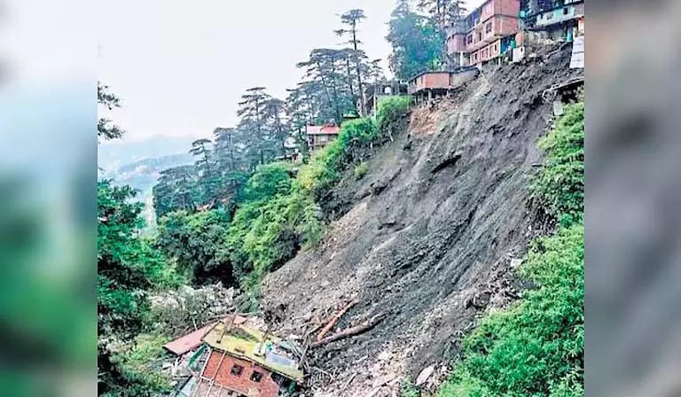 शाह की समिति ने हिमाचल बाढ़ पुनर्निर्माण के लिए 2 हजार करोड़ रुपये मंजूर किए शाह की समिति ने हिमाचल बाढ़ पुनर्निर्माण के लिए 2 हजार करोड़ रुपये मंजूर किए