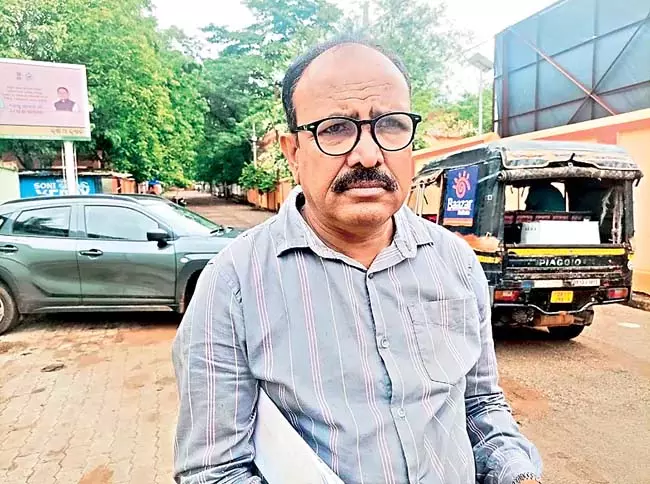 कर्मचारियों की लापरवाही के कारण जयापुरम समिति कुमुलिपुट लैम्पस के किसानों को नुकसान हो रहा कर्मचारियों की लापरवाही के कारण जयापुरम समिति कुमुलिपुट लैम्पस के किसानों को नुकसान हो रहा