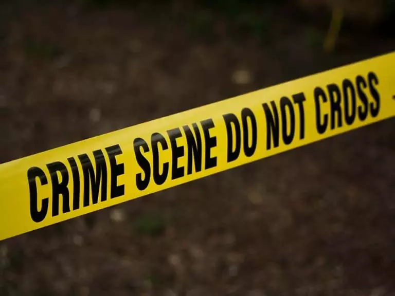 Odisha के 35 वर्षीय व्यक्ति ने चाचा की हत्या कर पुलिस के समक्ष आत्मसमर्पण किया Odisha के 35 वर्षीय व्यक्ति ने चाचा की हत्या कर पुलिस के समक्ष आत्मसमर्पण किया
