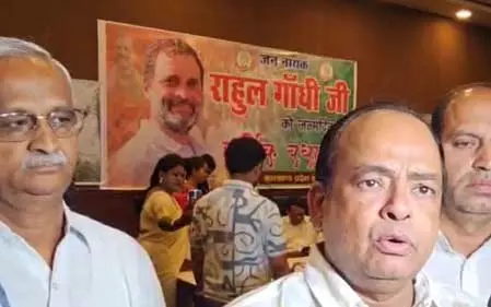 झारखंड में भारी बारिश, अधिकारियों को अलर्ट पर रहने के निर्देश : मंत्री इरफान अंसारी झारखंड में भारी बारिश, अधिकारियों को अलर्ट पर रहने के निर्देश : मंत्री इरफान अंसारी