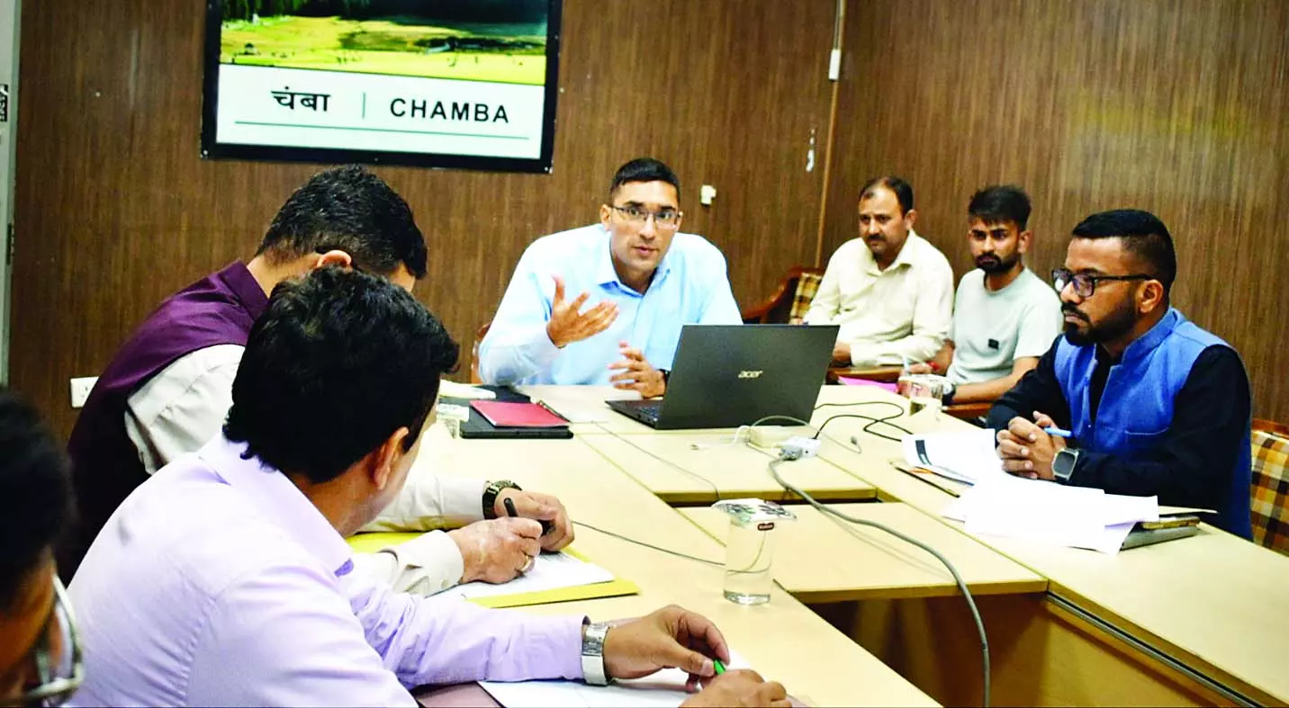शिक्षा और सेहत पर करो फोकस, लोगों को मिले लाभ शिक्षा और सेहत पर करो फोकस, लोगों को मिले लाभ