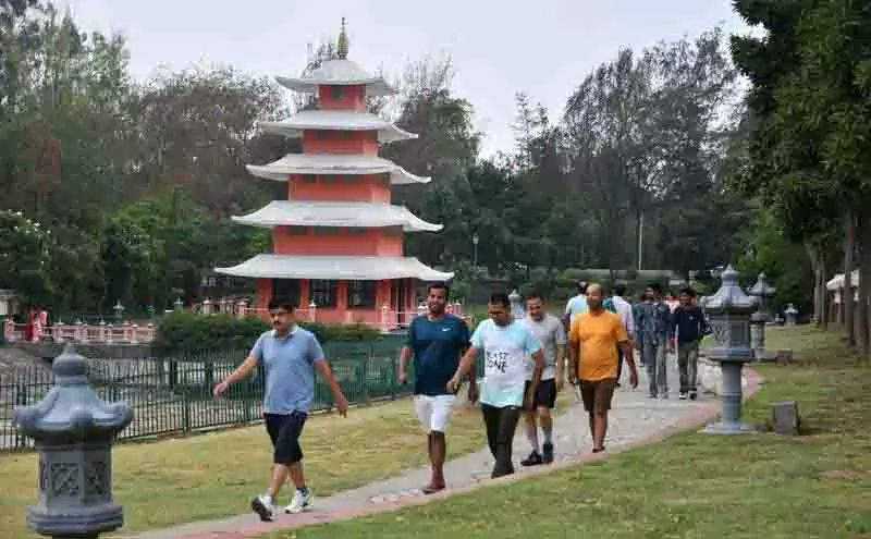अगले पांच दिनों में बारिश की संभावना, Chandigarh में तापमान 40 डिग्री सेल्सियस से नीचे रहेगा अगले पांच दिनों में बारिश की संभावना, Chandigarh में तापमान 40 डिग्री सेल्सियस से नीचे रहेगा