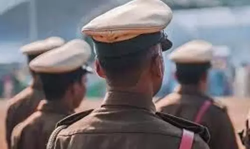 Delhi पुलिस ने गांजा तस्करी में 2 बाइक टैक्सी सवारों को गिरफ्तार किया