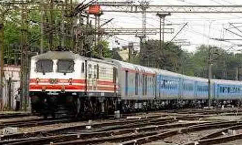 नागरकोइल, सेंगोट्टई हाई-स्पीड ट्रेनों में अतिरिक्त कोच जोड़े गए नागरकोइल, सेंगोट्टई हाई-स्पीड ट्रेनों में अतिरिक्त कोच जोड़े गए