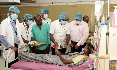 Tamil Nadu : मंत्री एम. सुब्रमण्यम ने डायलिसिस रोगियों के लिए विशेष प्रोटीन आहार लॉन्च किया