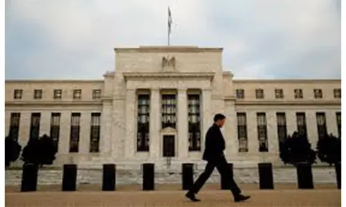 US फेड ने बेंचमार्क ब्याज दर अपरिवर्तित रखी US फेड ने बेंचमार्क ब्याज दर अपरिवर्तित रखी