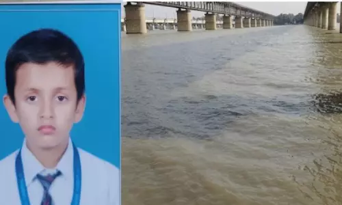 Prayagraj: महज़ 8 साल की उम्र में वेदांत ने किया बड़ा कारनामा Prayagraj: महज़ 8 साल की उम्र में वेदांत ने किया बड़ा कारनामा
