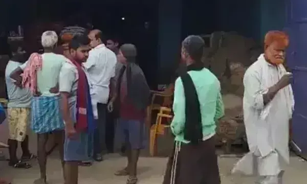 Saharsa: लाखों की चोरी से व्यापारी में हड़कंप, शुभम ट्रेडिंग कंपनी बनी निशाना Saharsa: लाखों की चोरी से व्यापारी में हड़कंप, शुभम ट्रेडिंग कंपनी बनी निशाना