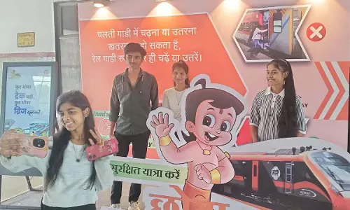 Indore : छोटा भीम ने रेलवे सुरक्षा अभियान चलाकर प्रमुख सुरक्षा संदेश दिए