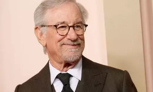 Steven Spielberg ने कहा- जॉज के लिए ऑस्कर न मिलने से वे हैरान हैं Steven Spielberg ने कहा- जॉज के लिए ऑस्कर न मिलने से वे हैरान हैं
