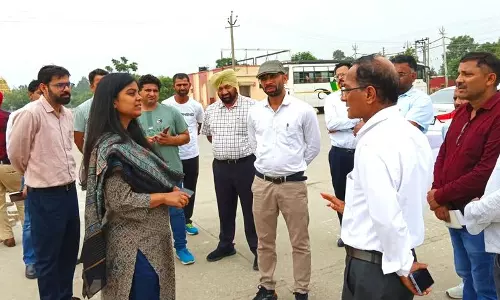 Haryana : ब्रह्म सरोवर में डुबकी लगाने पर दो दिन का प्रतिबंध Haryana : ब्रह्म सरोवर में डुबकी लगाने पर दो दिन का प्रतिबंध