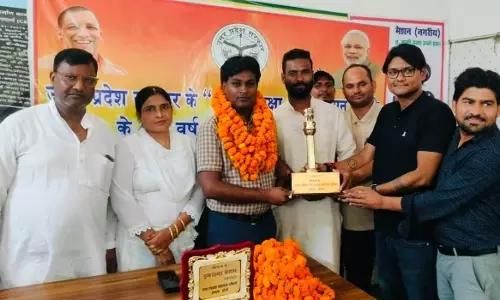Bareilly: स्थानांतरण पर फतेहगंज पश्चिमी में नपा ईओ को भावभीनी विदाई Bareilly: स्थानांतरण पर फतेहगंज पश्चिमी में नपा ईओ को भावभीनी विदाई