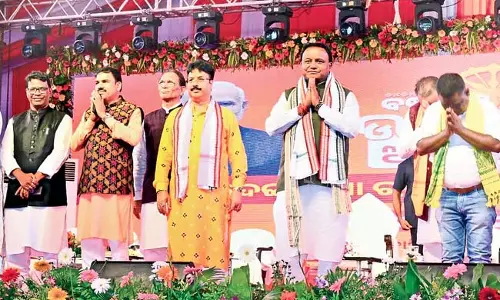 आदिवासी युवाओं की शिक्षा और रोजगार को प्राथमिकता दी जा रही : CM Majhi