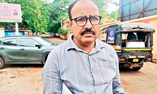 कर्मचारियों की लापरवाही के कारण जयापुरम समिति कुमुलिपुट लैम्पस के किसानों को नुकसान हो रहा कर्मचारियों की लापरवाही के कारण जयापुरम समिति कुमुलिपुट लैम्पस के किसानों को नुकसान हो रहा