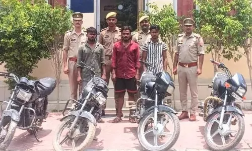Bareilly: पुलिस ने बाइक चोर गिरोह का किया भंडाफोड़ Bareilly: पुलिस ने बाइक चोर गिरोह का किया भंडाफोड़
