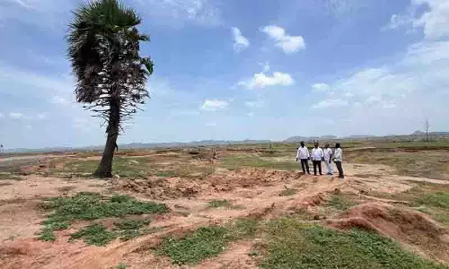 Sunkey Ravishankar ने मिड मानेयर बांध की उपेक्षा के लिए तेलंगाना कांग्रेस सरकार की आलोचना की
