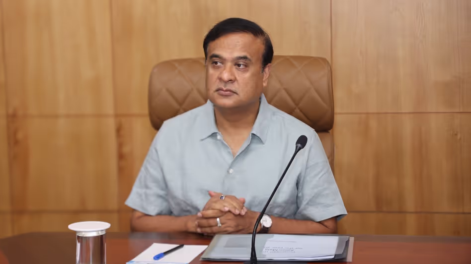 Assam  गैस हादसा हिमंत ने केंद्रीय मंत्री पुरी को पत्र लिखकर ओएनजीसी की ढीली प्रतिक्रिया की आलोचना