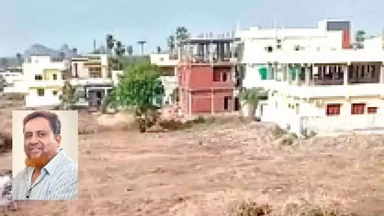 Telangana: फर्जी सर्वे नंबर बनाने के आरोप में 3 पर मामला दर्ज Telangana: फर्जी सर्वे नंबर बनाने के आरोप में 3 पर मामला दर्ज