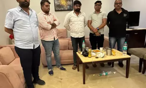 लड़कों ने होटल में बुलाया था बंगाल की क्लब डांसरों को, बिलासपुर पुलिस की रेड