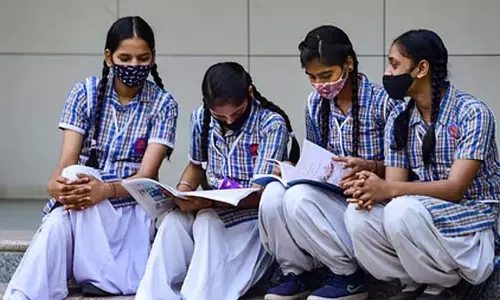 अभिभावक सावधान: प्रतिष्ठित स्कूल ने 100% रिजल्ट के लिए की धोखाधड़ी, 10 SSLC छात्र फेल शिकायत दर्ज अभिभावक सावधान: प्रतिष्ठित स्कूल ने 100% रिजल्ट के लिए की धोखाधड़ी, 10 SSLC छात्र फेल शिकायत दर्ज
