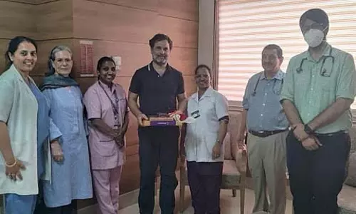 सोनिया गांधी अस्पताल से घर लौटी
