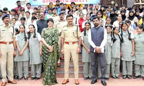 Hyderabad पुलिस ने छात्र परिवहन सुरक्षा पर बैठक आयोजित की