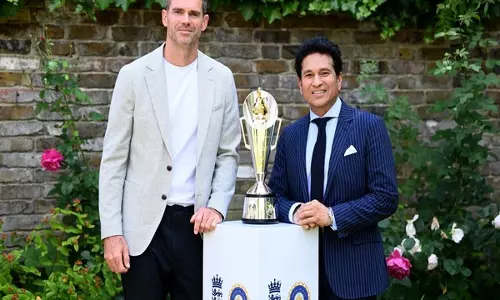 इंग्लैंड-भारत टेस्ट सीरीज में एंडरसन और Tendulkar के सम्मान में नई ट्रॉफी इंग्लैंड-भारत टेस्ट सीरीज में एंडरसन और Tendulkar के सम्मान में नई ट्रॉफी