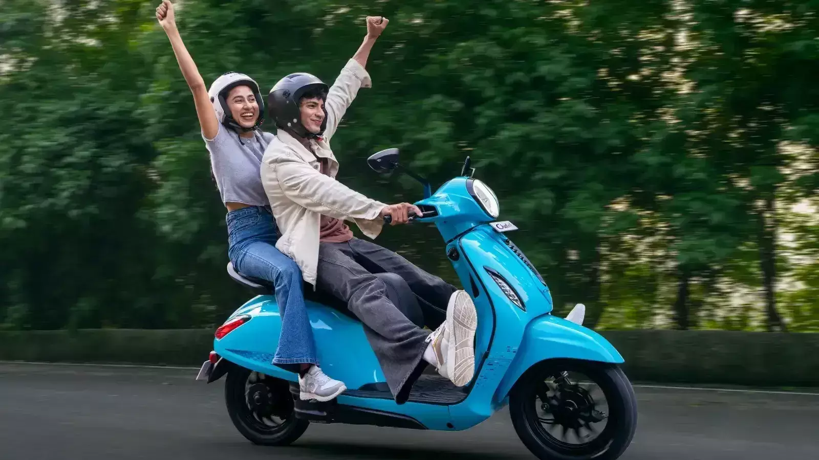 Bajaj Auto ने लॉन्च किया इलेक्ट्रिक स्कूटर Chetak 3001, जानें प्राइस