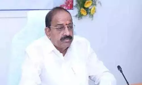 Minister Tummala: पात्र किसानों को लेकर अनिश्चितता? कृषि अधिकारियों से मिलें Minister Tummala: पात्र किसानों को लेकर अनिश्चितता? कृषि अधिकारियों से मिलें