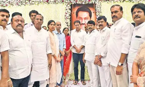 मगंती को श्रद्धांजलि मगंती को श्रद्धांजलि