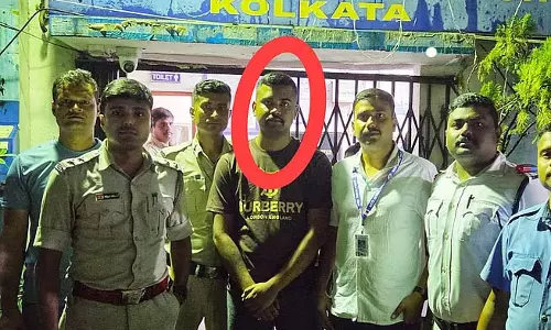 पुलिस के जाल में फंसा फर्जी पुलिस अधीक्षक