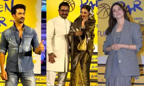 Sitaare के लिए इकट्ठा हुए असली सितारे, रेड कार्पेट बना स्टार-स्टडेड नज़ारा Sitaare के लिए इकट्ठा हुए असली सितारे, रेड कार्पेट बना स्टार-स्टडेड नज़ारा
