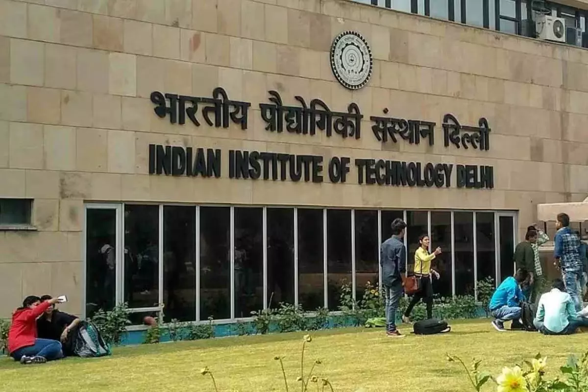 New Delhi: भारत ने QS वर्ल्ड यूनिवर्सिटी रैंकिंग 2026 में जबरदस्त छलांग मारी New Delhi: भारत ने QS वर्ल्ड यूनिवर्सिटी रैंकिंग 2026 में जबरदस्त छलांग मारी