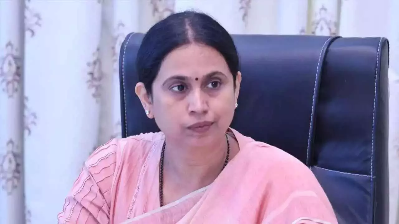 गृह लक्ष्मी योजना के लाभार्थियों की सूची में कोई संशोधन नहीं: Minister गृह लक्ष्मी योजना के लाभार्थियों की सूची में कोई संशोधन नहीं: Minister