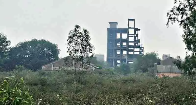 Nangal उर्वरक इकाई की 15 एकड़ जमीन रिकॉर्ड से गायब Nangal उर्वरक इकाई की 15 एकड़ जमीन रिकॉर्ड से गायब