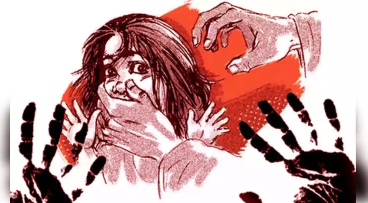 Odisha : क्योंझर में नाबालिग लड़की से बलात्कार और हत्या के आरोप में 4 गिरफ्तार Odisha : क्योंझर में नाबालिग लड़की से बलात्कार और हत्या के आरोप में 4 गिरफ्तार