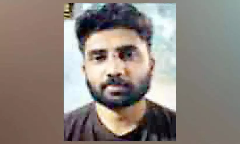 Karnataka : गांजा तस्करी मामले में आरोपी को हिरासत में लिया गया Karnataka : गांजा तस्करी मामले में आरोपी को हिरासत में लिया गया
