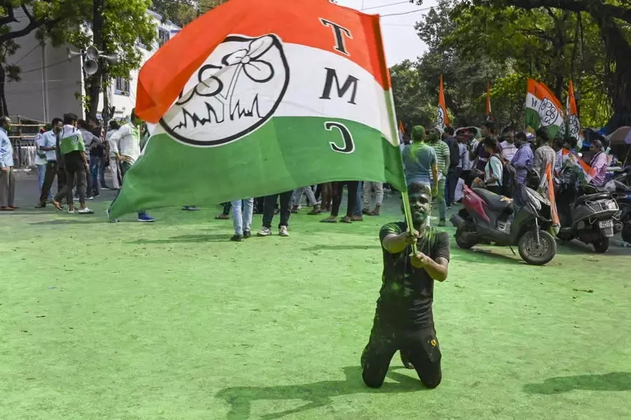 Calcutta HC द्वारा बर्खास्त स्कूल कर्मचारियों को राहत देने पर रोक लगाने पर TMC ने विपक्ष की आलोचना की Calcutta HC द्वारा बर्खास्त स्कूल कर्मचारियों को राहत देने पर रोक लगाने पर TMC ने विपक्ष की आलोचना की