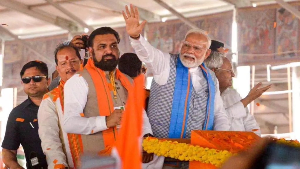 प्रधानमंत्री मोदी ने राजद प्रमुख लालू प्रसाद यादव पर ‘अंबेडकर का अपमान करने’ का आरोप प्रधानमंत्री मोदी ने राजद प्रमुख लालू प्रसाद यादव पर ‘अंबेडकर का अपमान करने’ का आरोप
